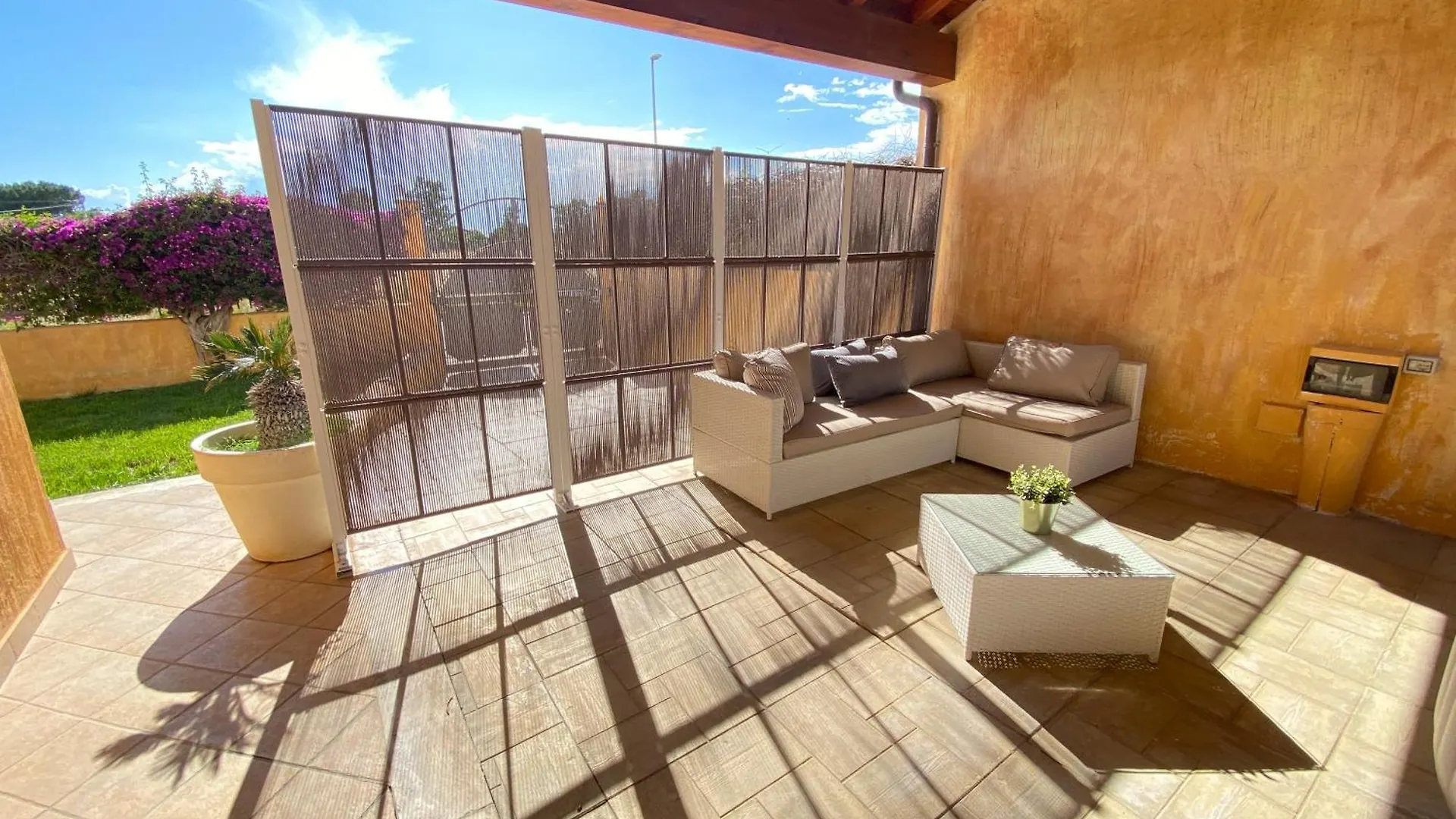 Villa Margot-Garden & Whirpool -5 Min To The Beach Quartu SantʼElena Ιταλία